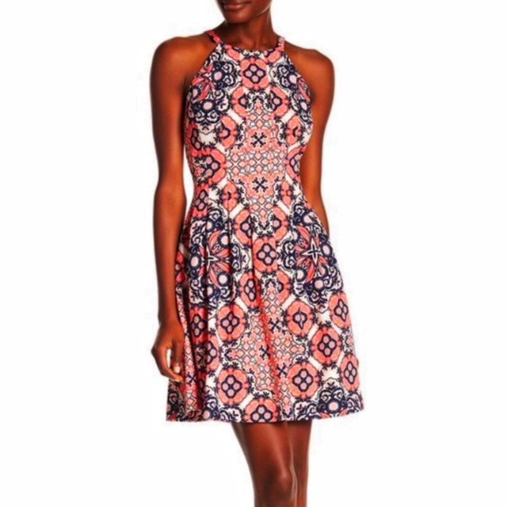 NWT Vince Camuto Halter Pleated  Dress. Navy and Coral colors, Sz 8